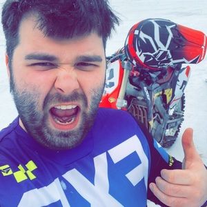 Meet your Posher, Jeremiah